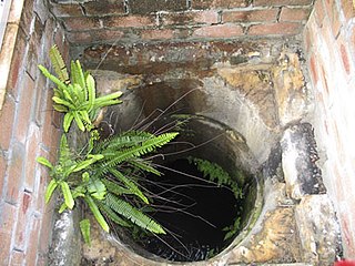 Underground grain silos