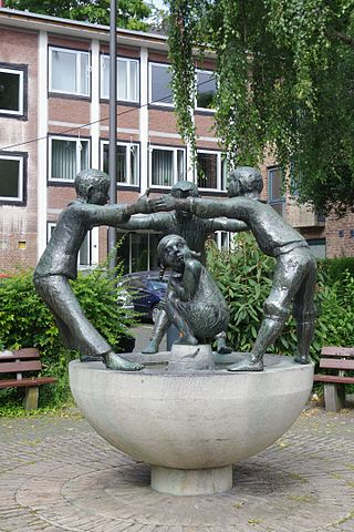 Türelüre-Lißje-Brunnen