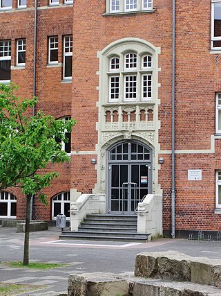 Lloyd Gymnasium