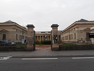 Bibliothèque municipale Louis Aragon