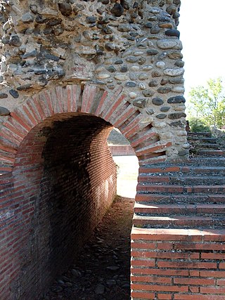 Amphithéâtre Romain d'Ancely