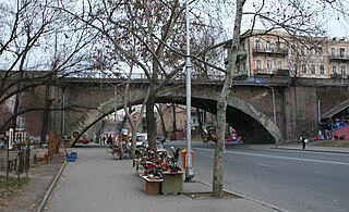 Trockene Brücke