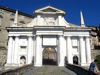 Porta San Giacomo