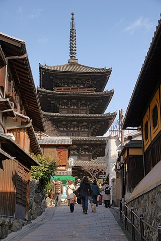 法観寺