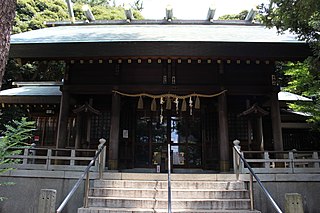 用賀神社