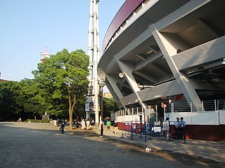 横浜公園