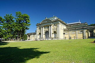 奈良国立博物館