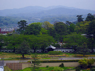 奥医王山