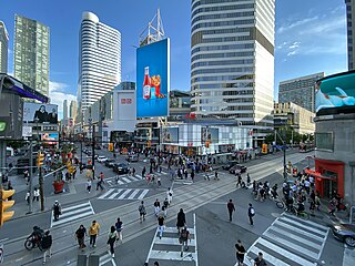 Yonge-Dundas Square