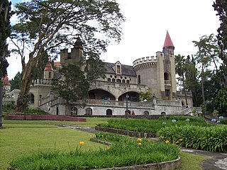 Museo y Jardines El Castillo