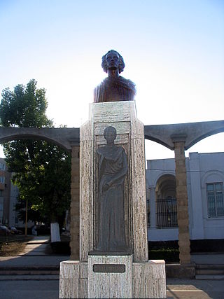 Statuia lui Mihai Eminescu