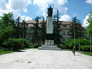 Споменик палим борцима у народној револуцији 1941/45