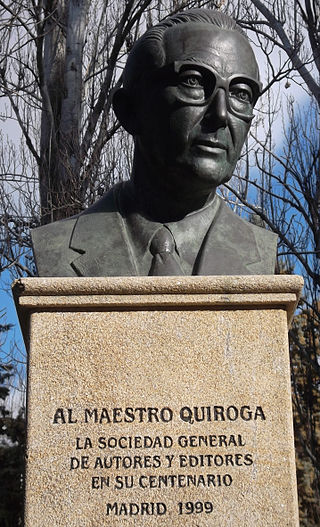 Monumento al Maestro Quiroga