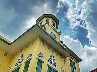 Chakrapong Mosque