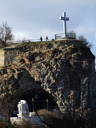 Magyarok Nagyasszonya Sziklatemplom