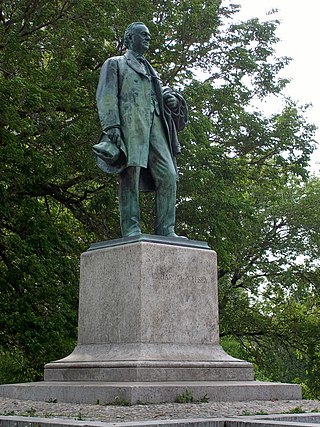 Richard Oglesby Monument