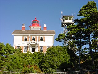 Yaquina Bay Light