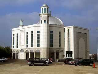 Baitul Futuh Mosque