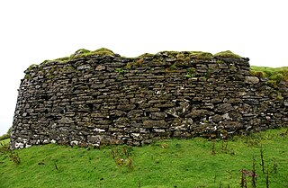 Tirefour Castle (Broch)